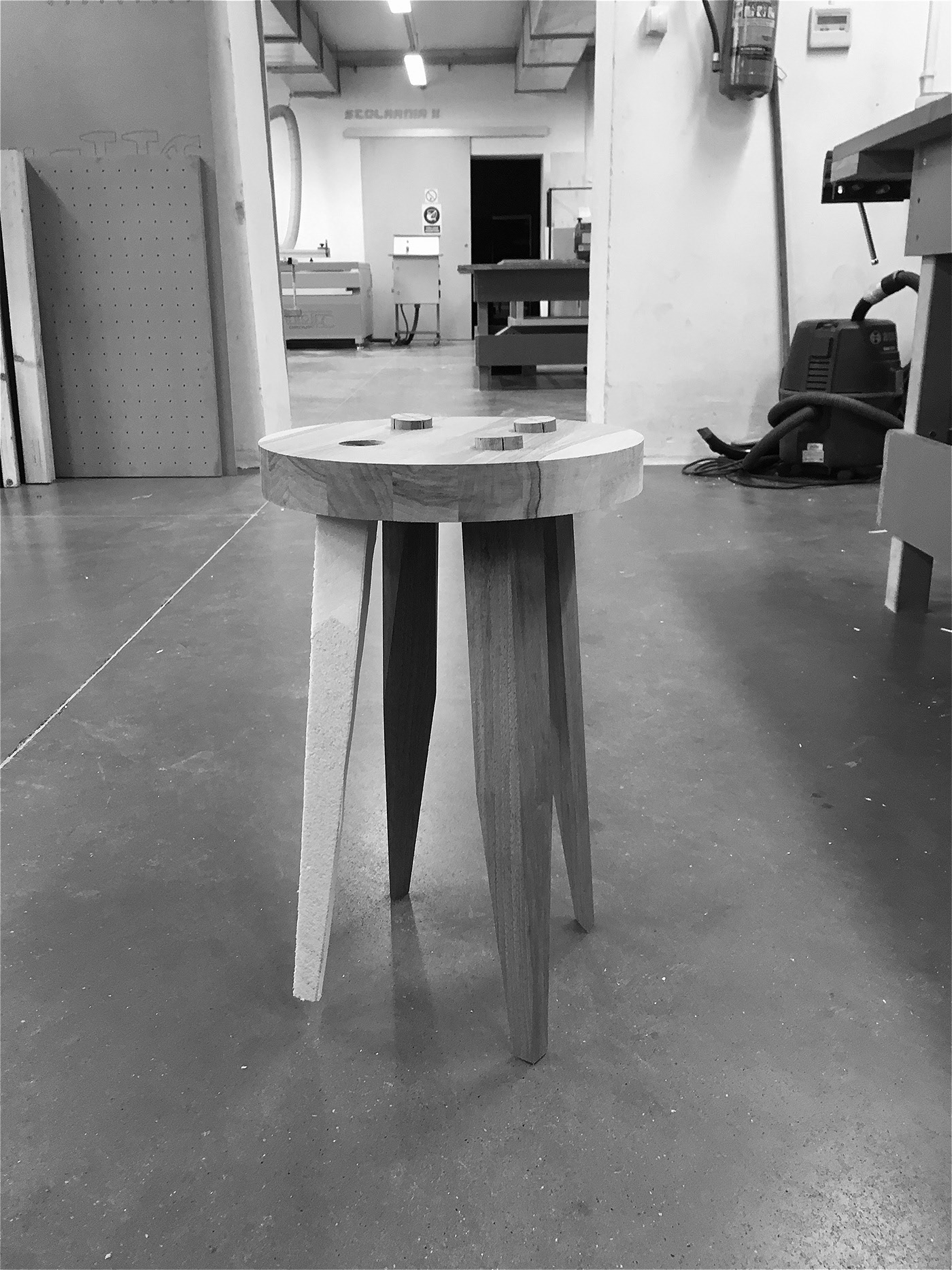 I'M PLEASE，Design，stool，Mahogany，