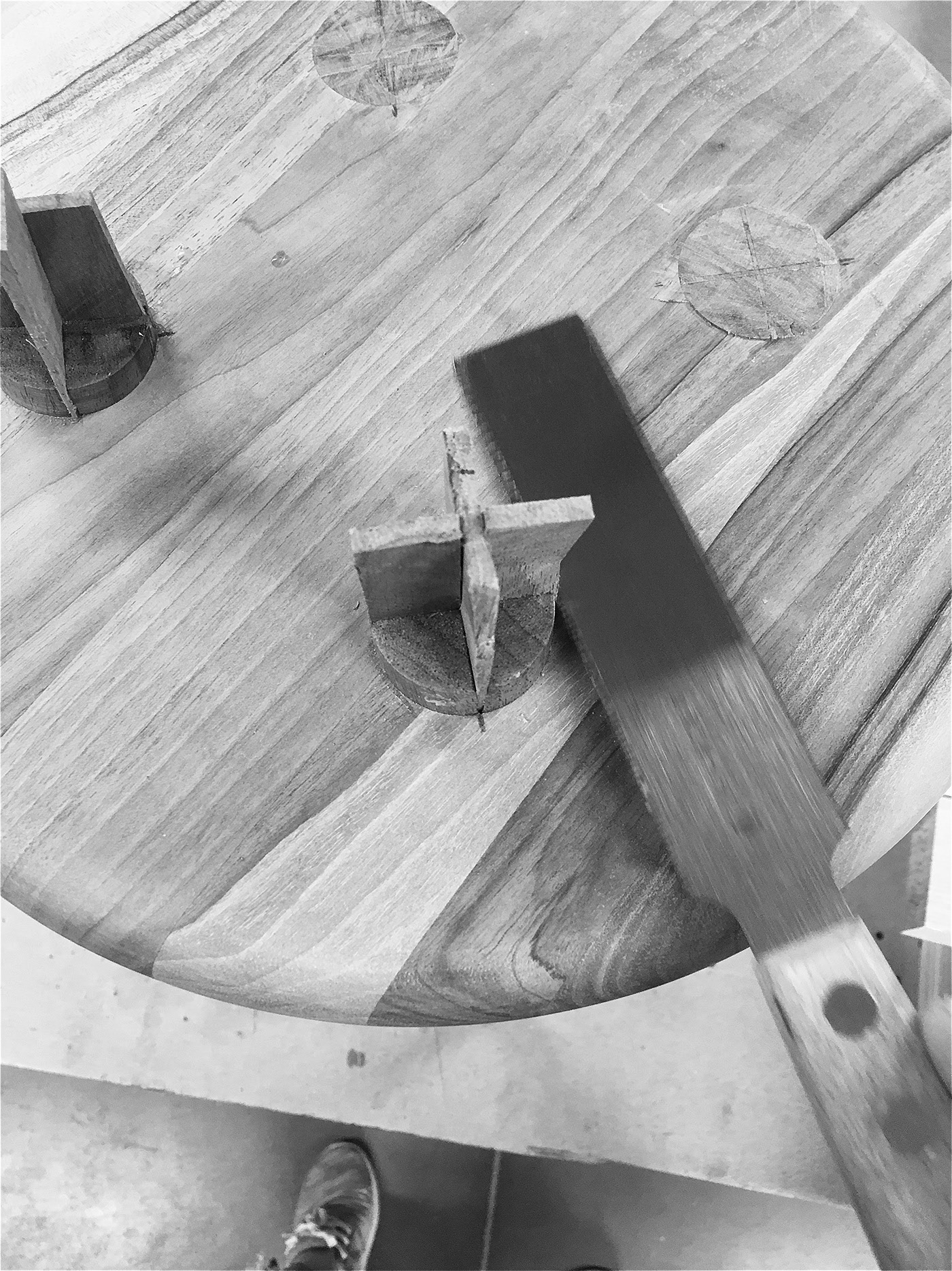 I'M PLEASE，Design，stool，Mahogany，