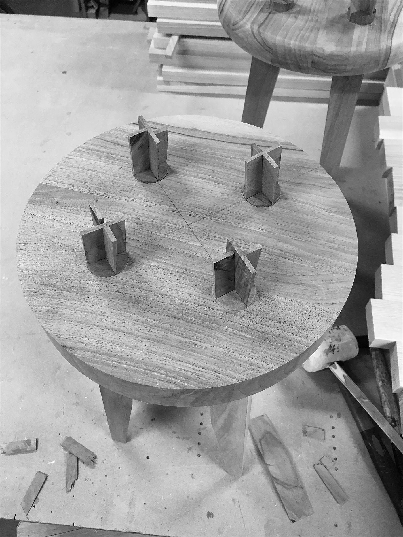 I'M PLEASE，Design，stool，Mahogany，