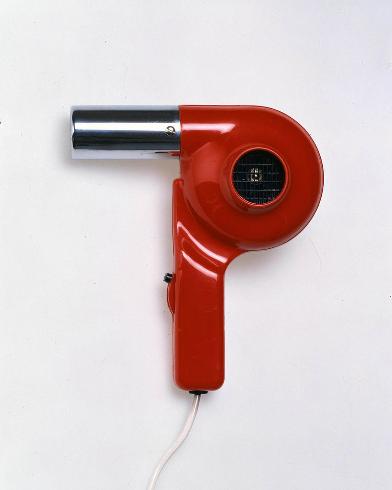product，Designer biography，black and white，television，Blow，Retro，household electrical appliances，vehicle，