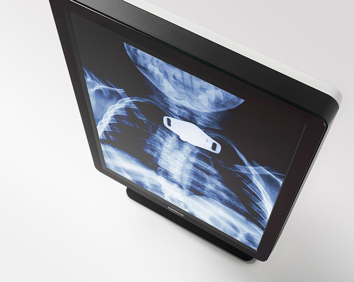 monitor，medical apparatus and instruments，Barco Healthcare，