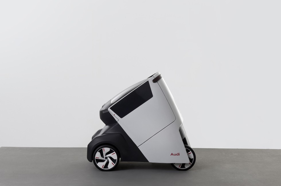 a sensor，Remote control，intelligence，lithe，