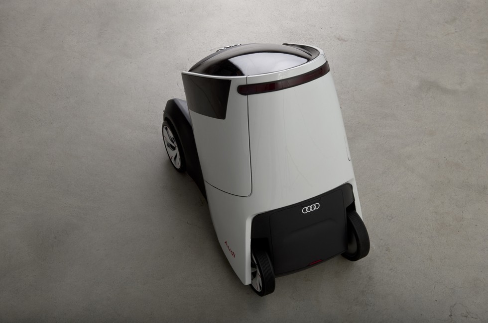 a sensor，Remote control，intelligence，lithe，