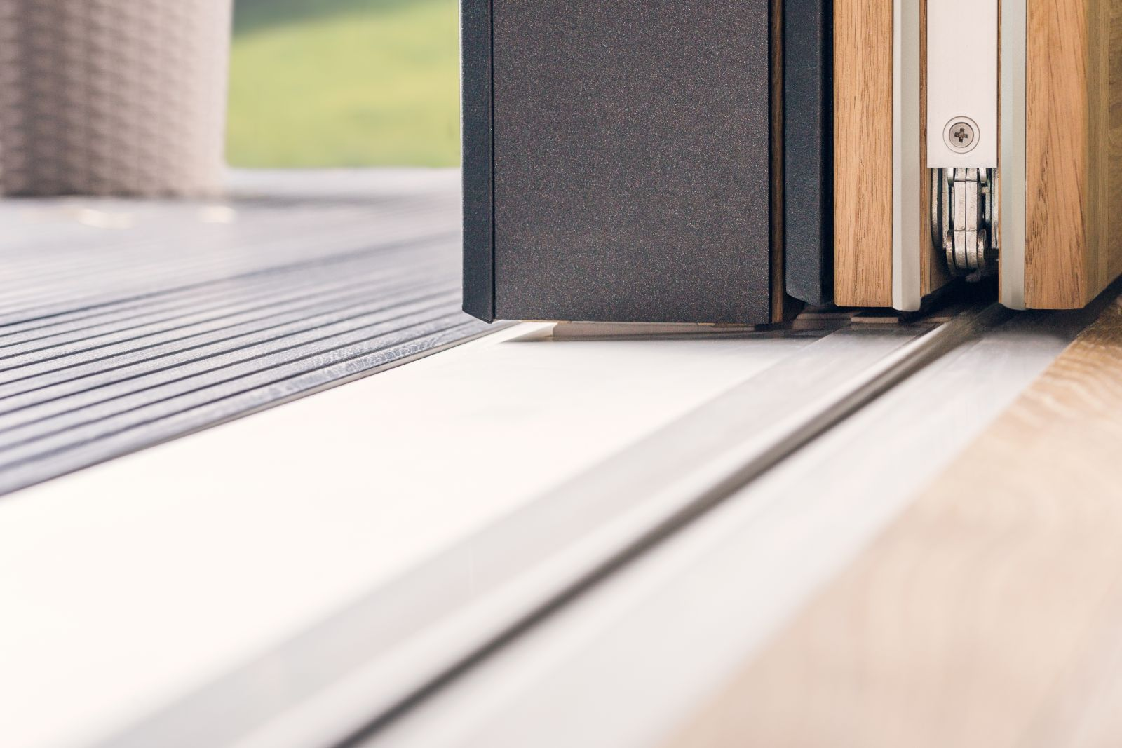 Electric window opener，Sliding door，Lift，HST Sky，2019 red dot product design award，reddot，