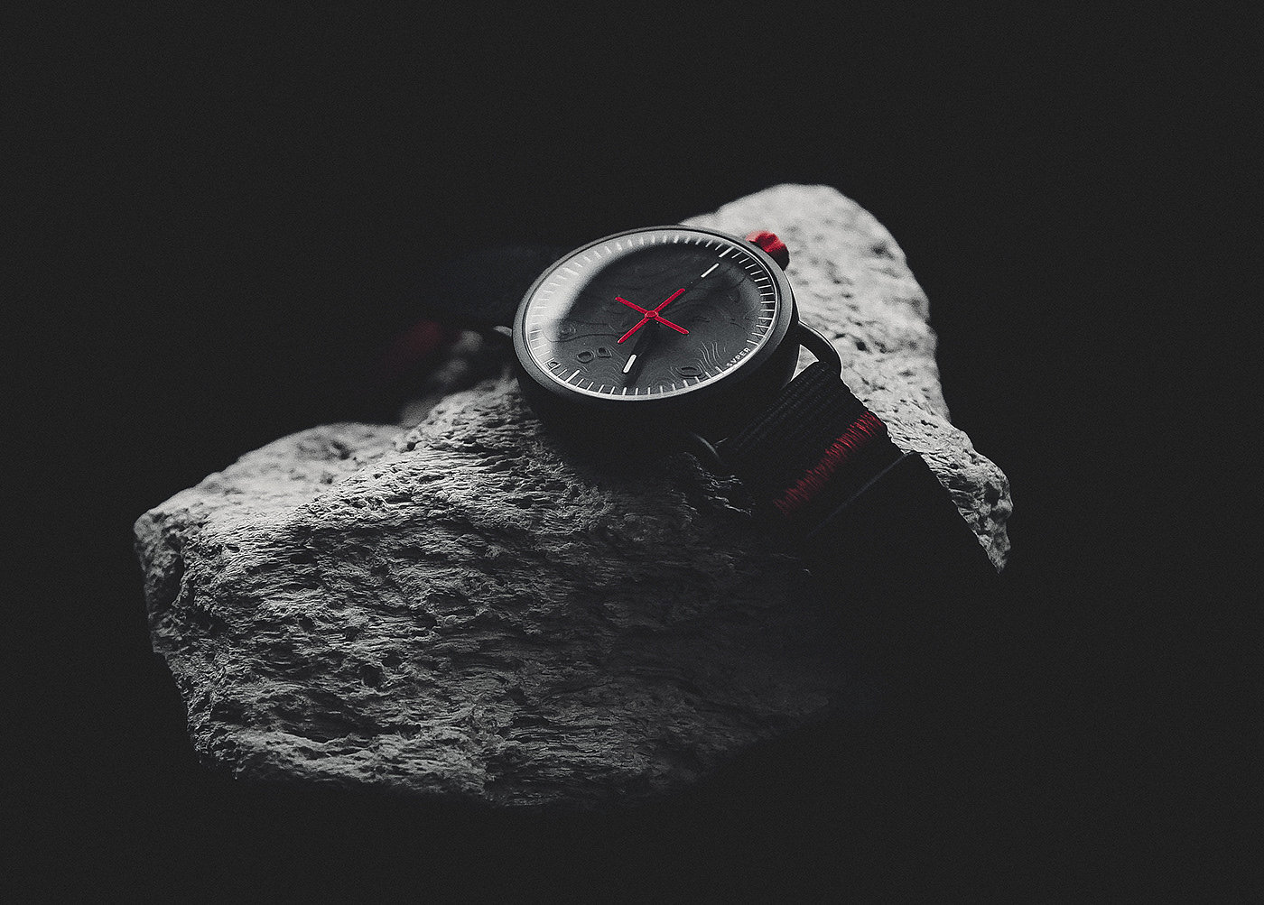 SVPER11，手表设计，黑色，