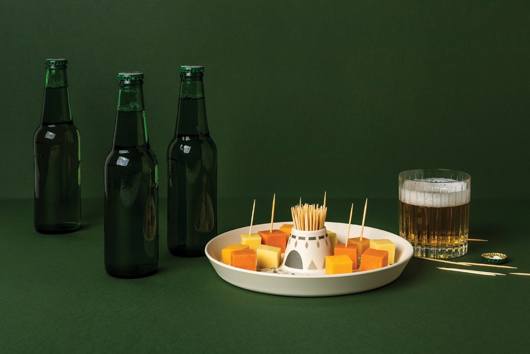 TYPES，Dinner plate，Plastic，