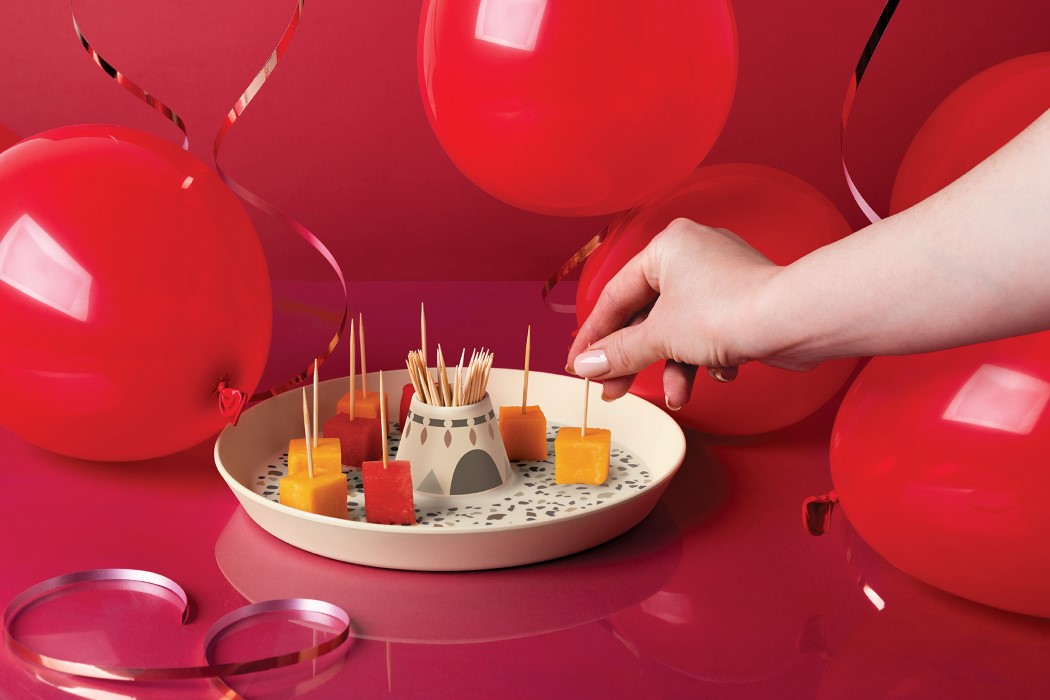 TYPES，Dinner plate，Plastic，