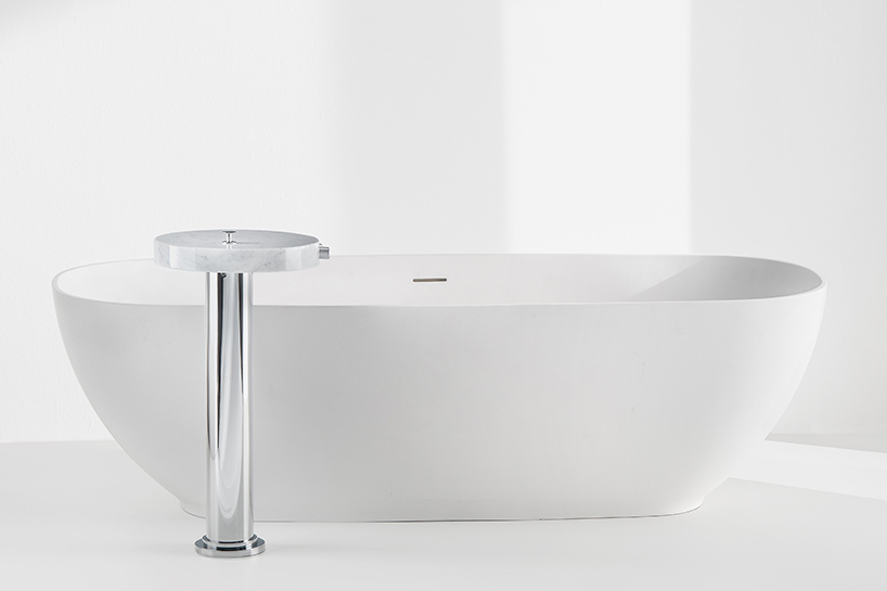 bathroom，Lavatory，Personal care，Marble，water tap，