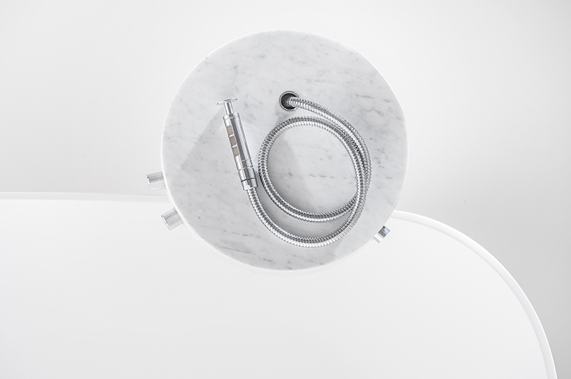 bathroom，Lavatory，Personal care，Marble，water tap，