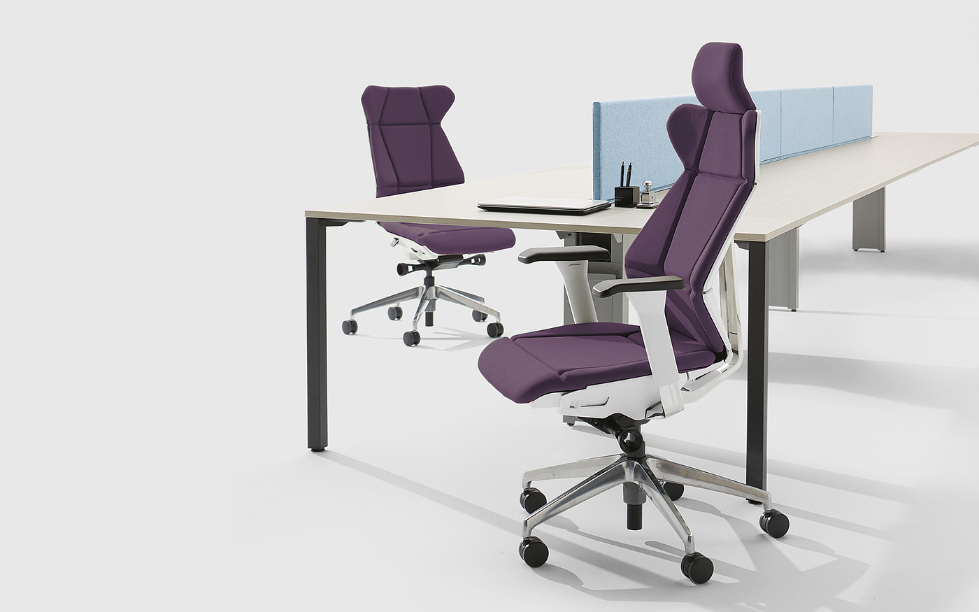 white collar，chair，furniture，Home Furnishing，to work in an office，chair，