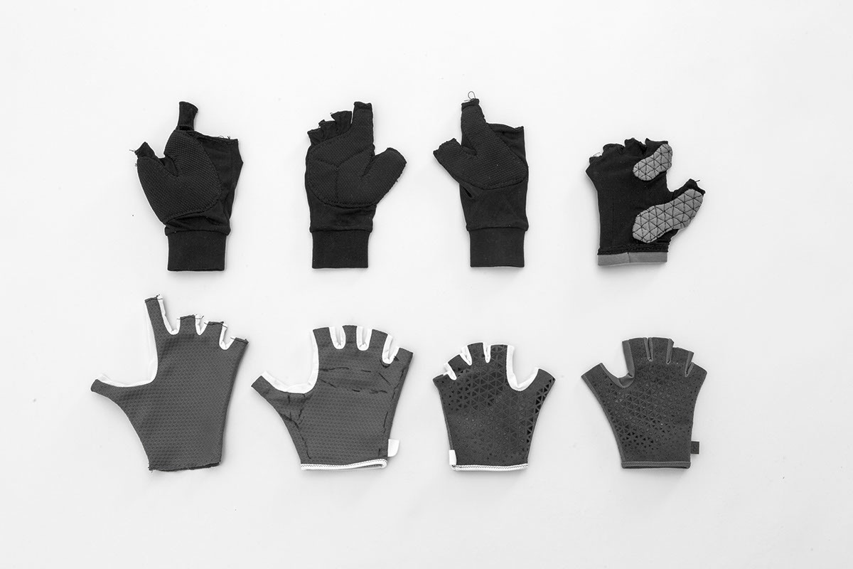 glove，industrial design，wheelchair，product design，cloth，