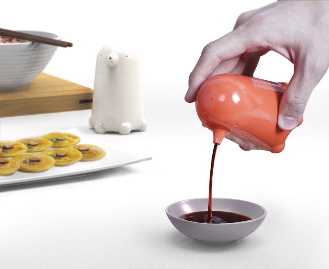 Soy sauce container，Ceramic container，Sipyeong Lee，Jungbin Oh，Kitchen seasoning container，