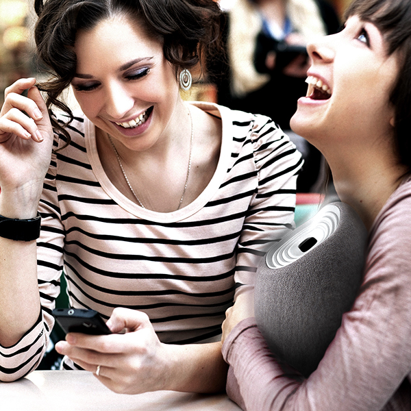 wireless，touch screen，Hearing impaired，vibration speaker ，