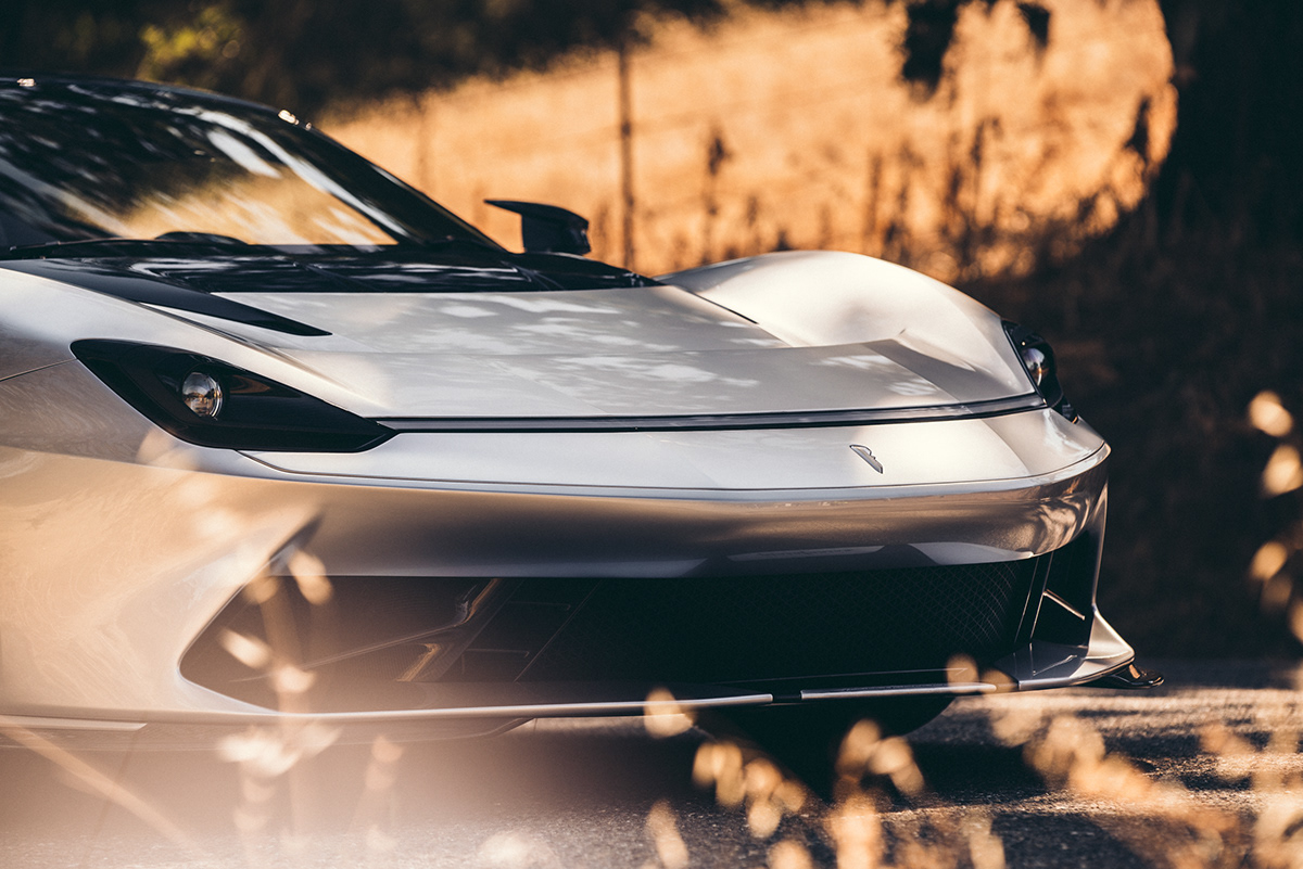 silver，Automobile design，Battista，