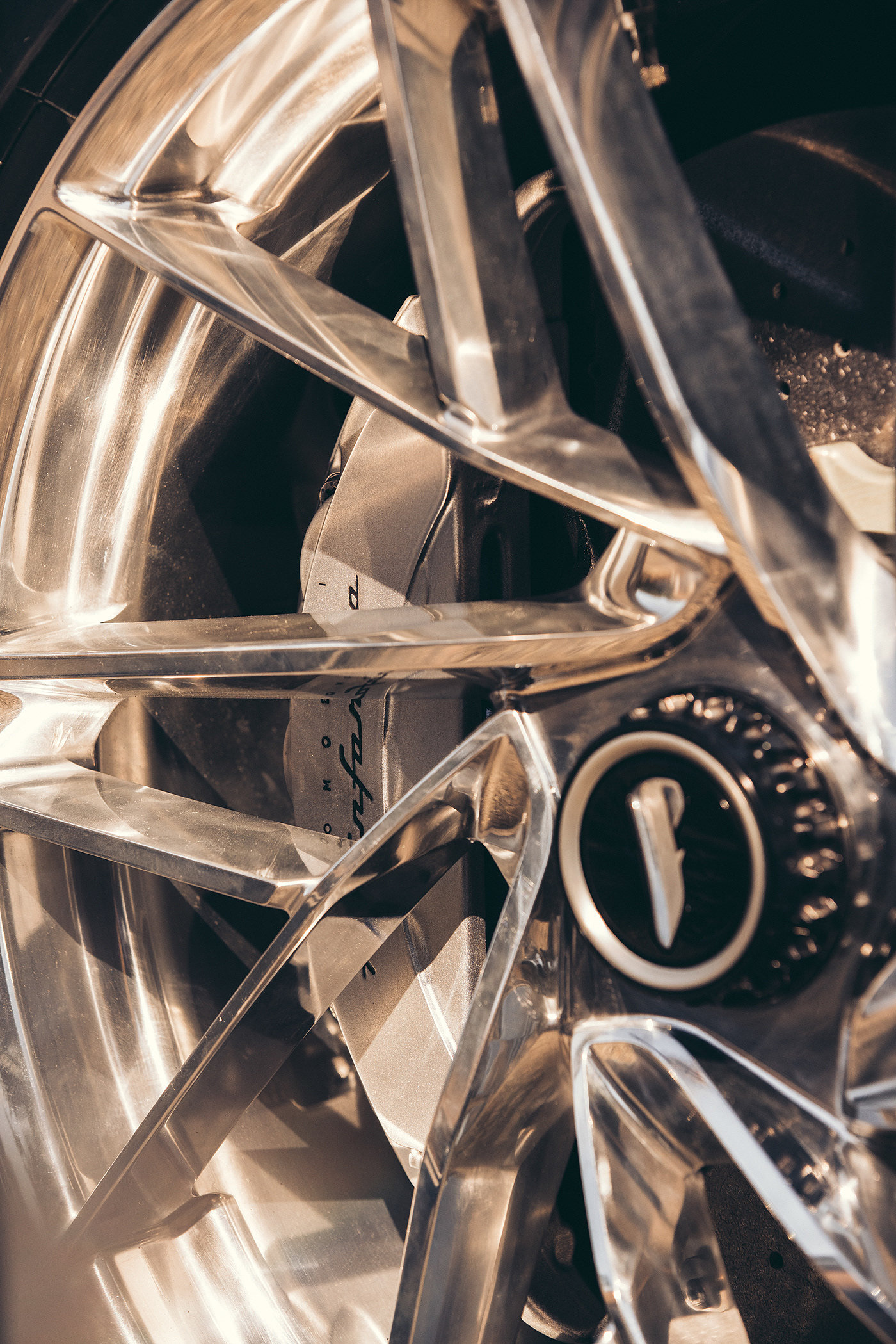 silver，Automobile design，Battista，