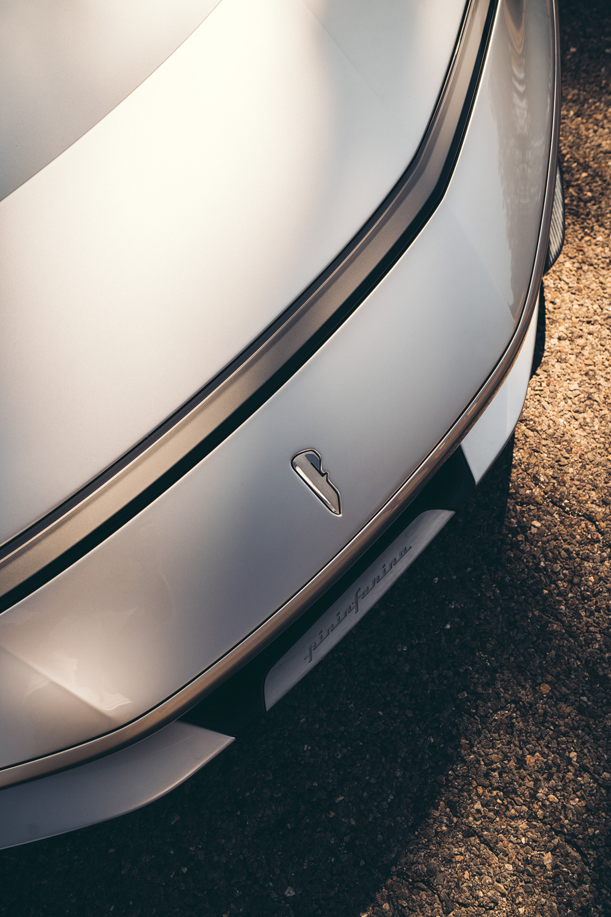 silver，Automobile design，Battista，