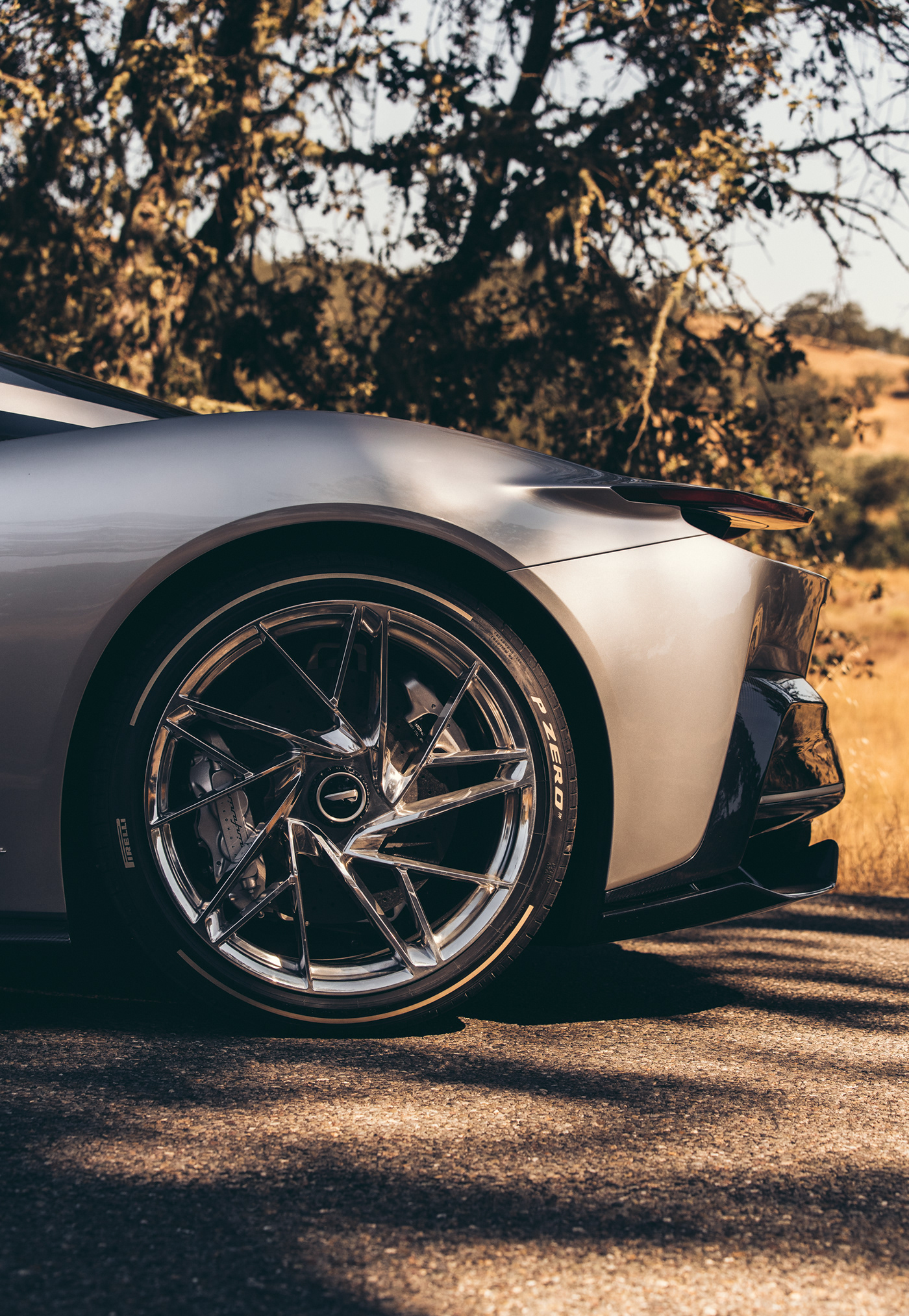 silver，Automobile design，Battista，