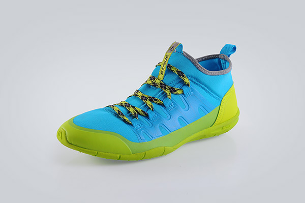 fashion，outdoors，sneakers，