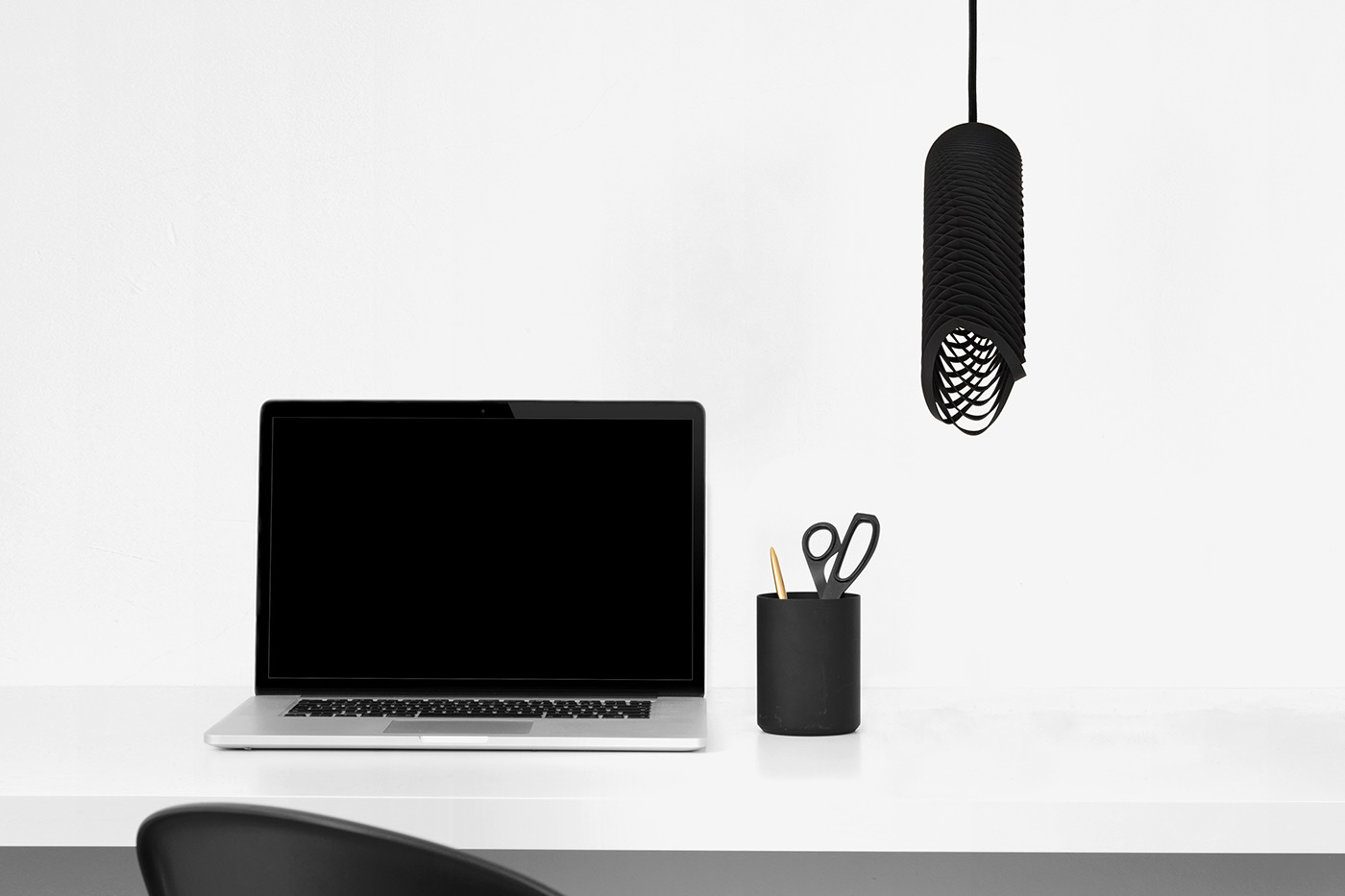 lighting，FLUX，Irregular，Hollowed out，a chandelier，