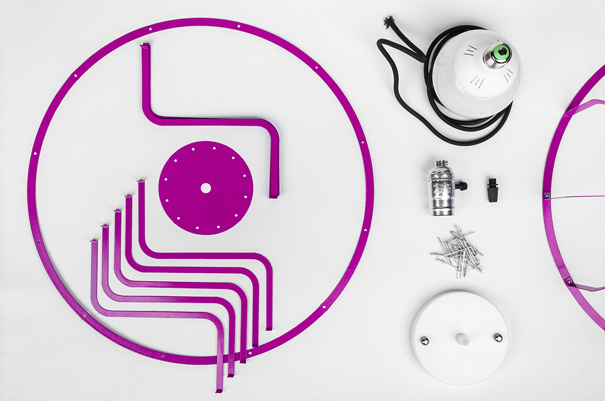 a chandelier，Metal，Home Furnishing，Simplicity，originality，