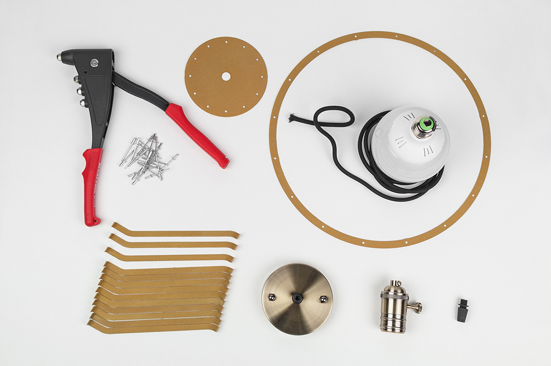 a chandelier，Metal，Home Furnishing，Simplicity，originality，