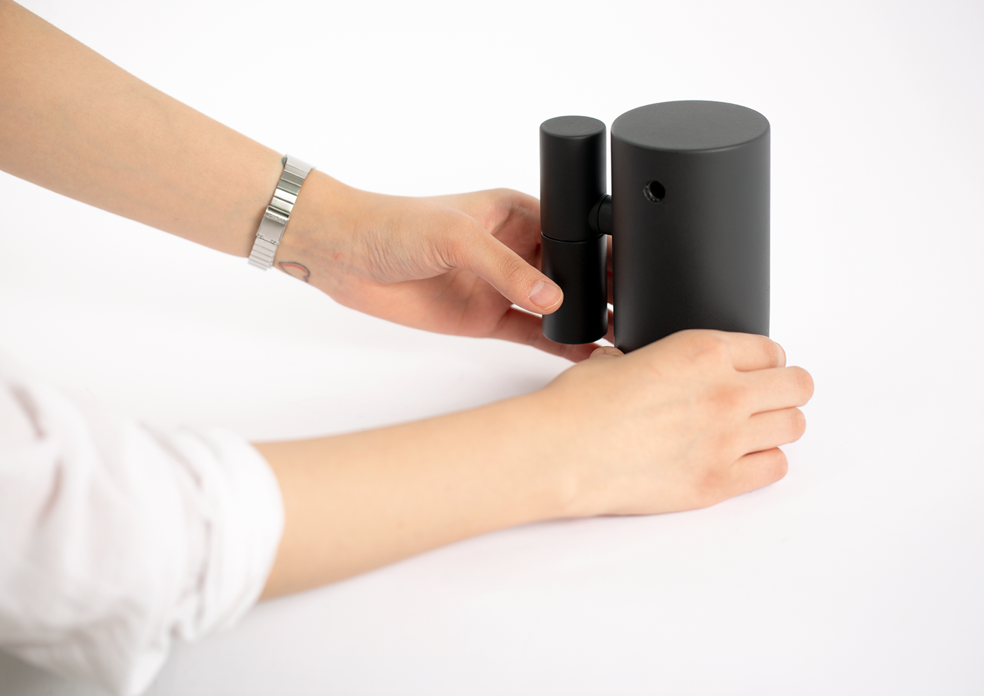 black，Electric pencil sharpener，Dustproof，