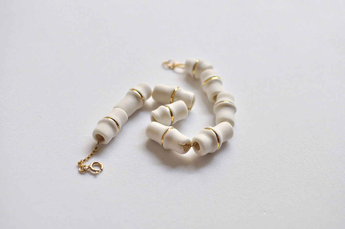 white，ceramics，ornaments，White Gold，