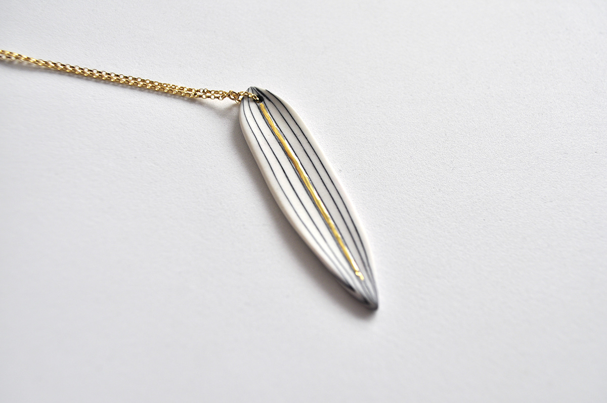 white，ceramics，ornaments，White Gold，