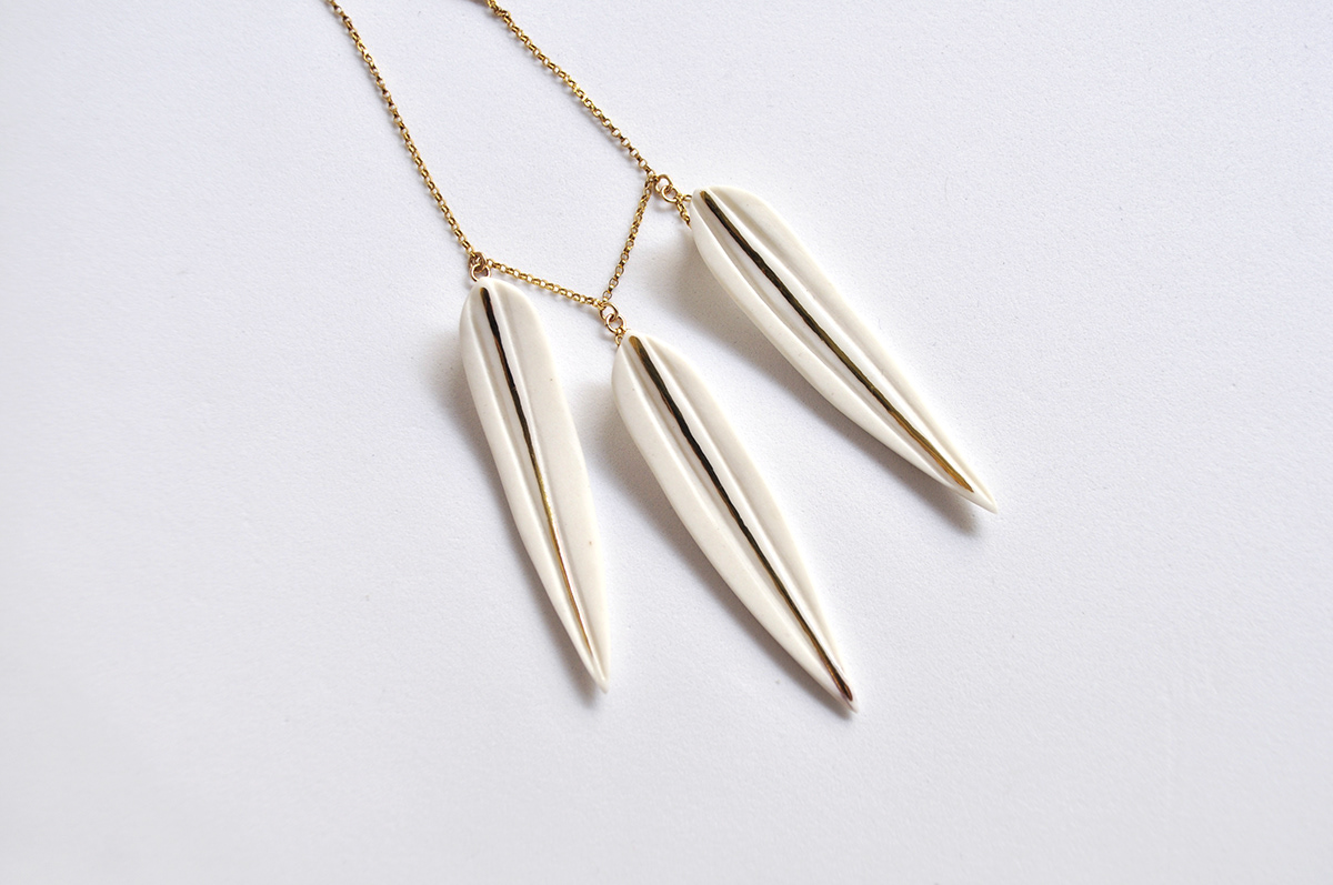 white，ceramics，ornaments，White Gold，