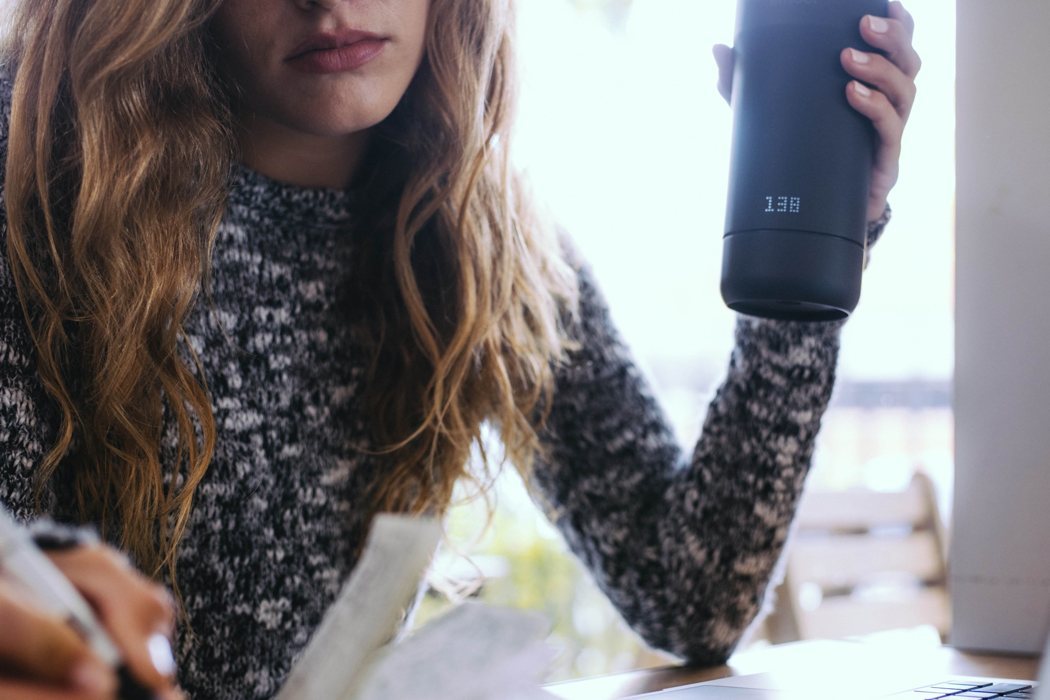 intelligence，science and technology，motion，outdoors，