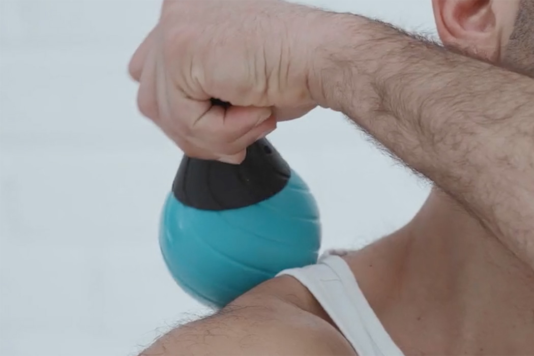 recovery，Yoggi ball，Bodybuilding，