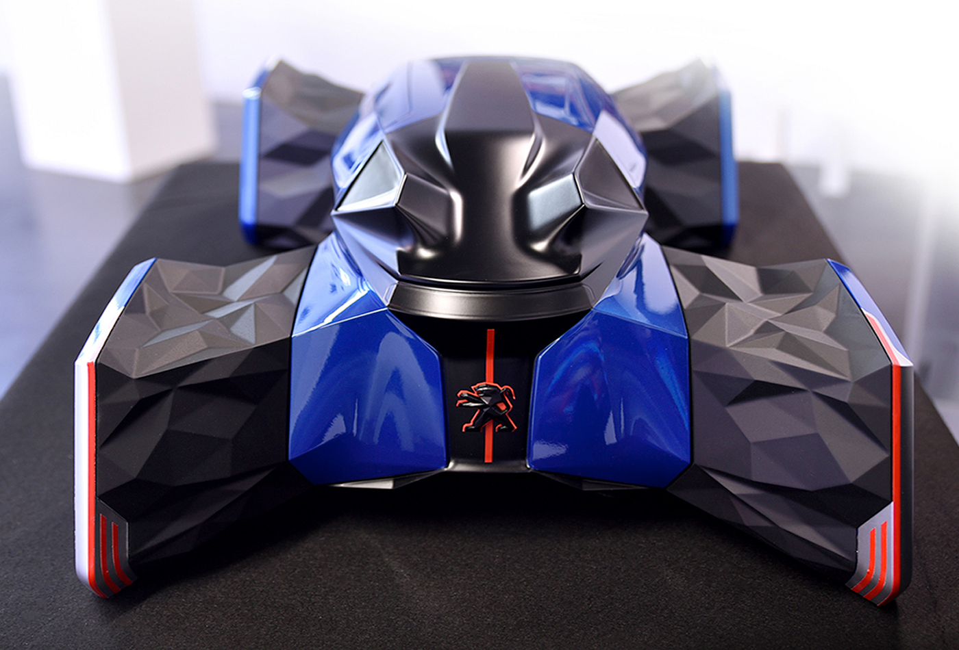 Peugeot INSPIRE，Automobile design，conceptual design，