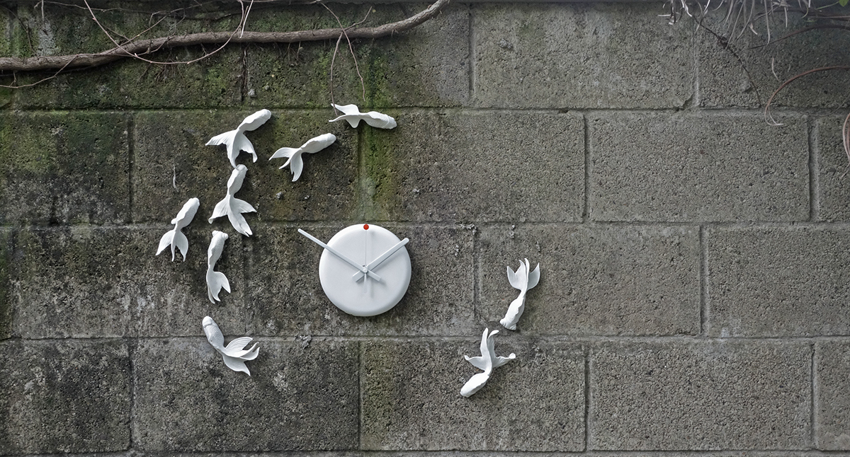 Clock，Home Furnishing，articles for daily use，originality，Goldfish，