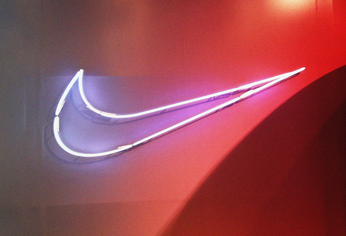 black，sneakers，Nike air max 720，