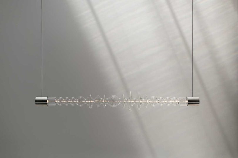 a chandelier，Glass sculpture，Mais，lamps and lanterns，