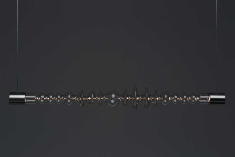 a chandelier，Glass sculpture，Mais，lamps and lanterns，