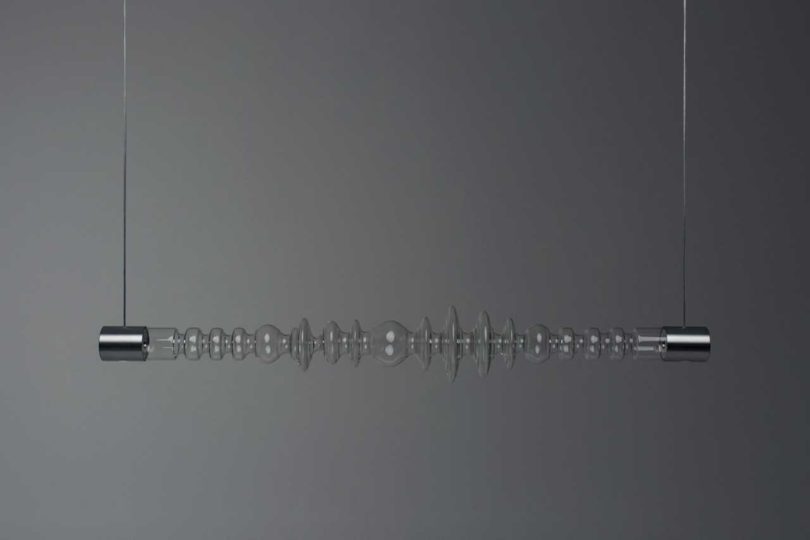 a chandelier，Glass sculpture，Mais，lamps and lanterns，