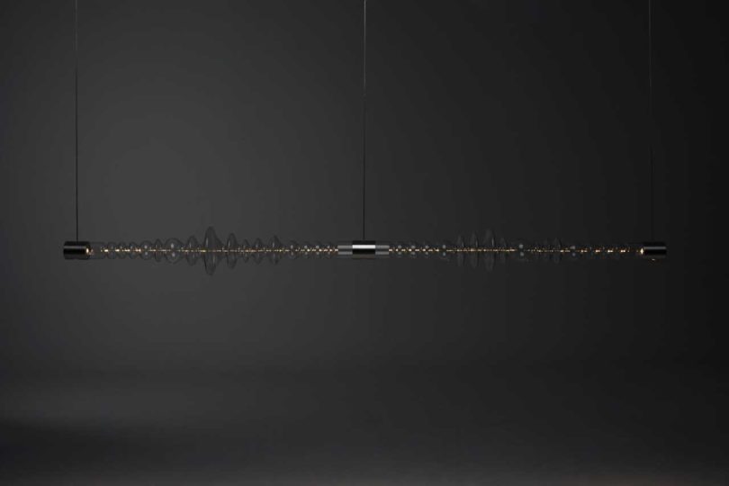 a chandelier，Glass sculpture，Mais，lamps and lanterns，