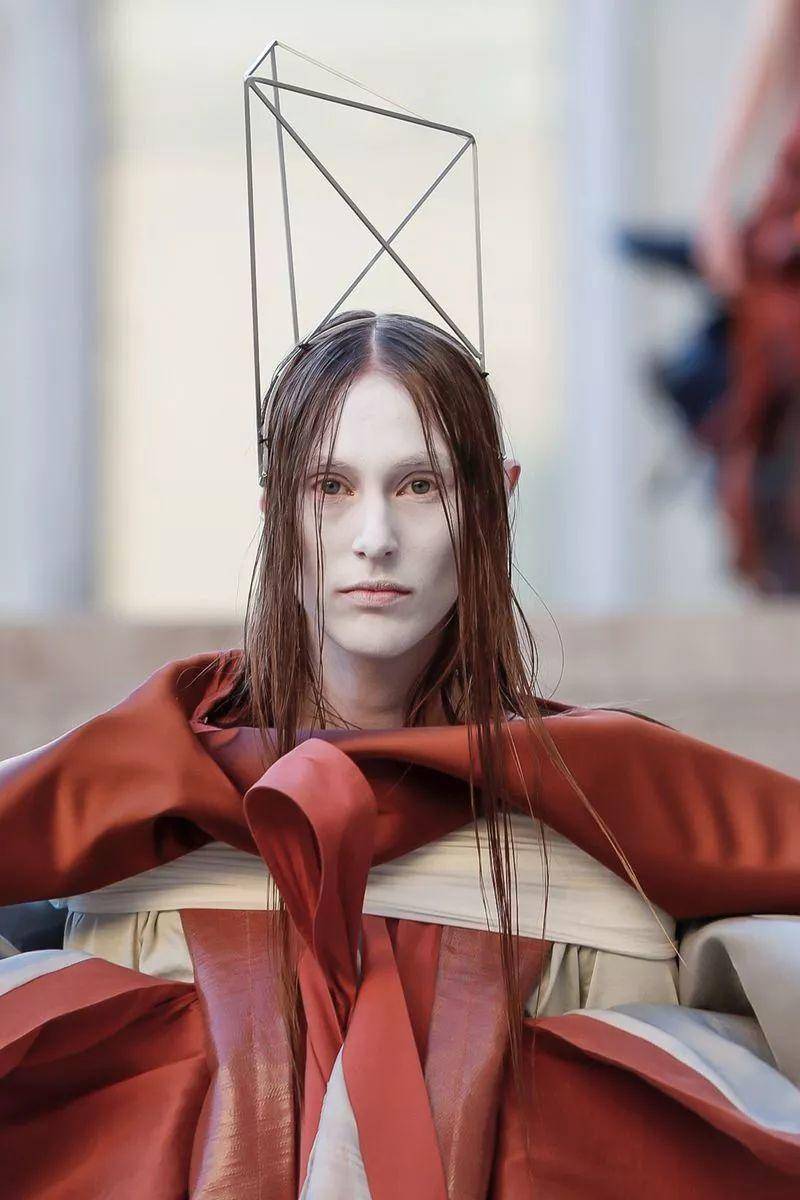 Fashion circle，Fashion Week，model，T-show，