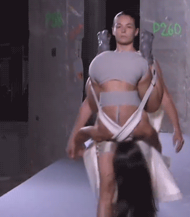 Fashion circle，Fashion Week，model，T-show，