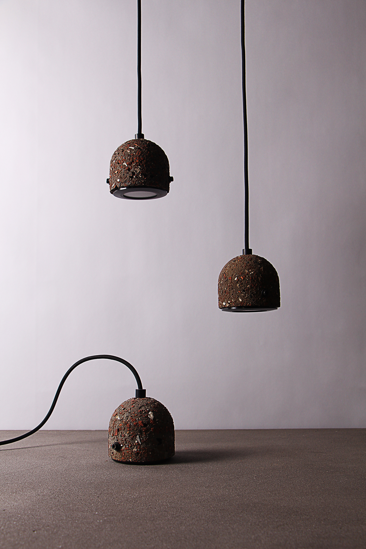 a chandelier，Recycled concrete，Flowerpot，Home Furnishing，originality，