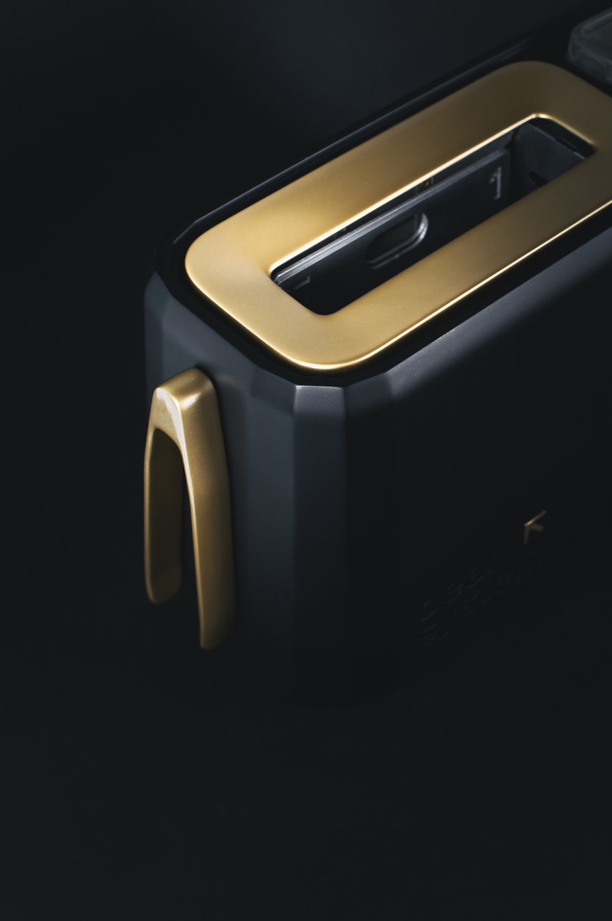 toaster，intelligence，future，concept，