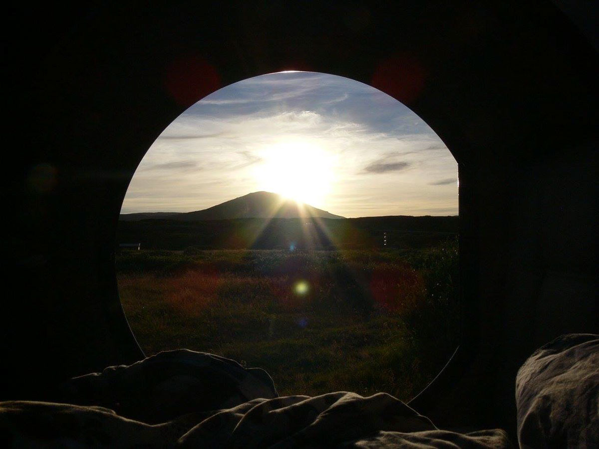 outdoors，camp，convenient，automobile，Touring car，