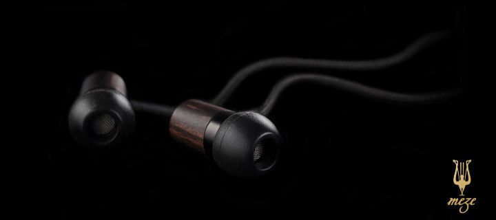 Simplicity，Classical beauty，Excellent sound quality，Ebony Wood，