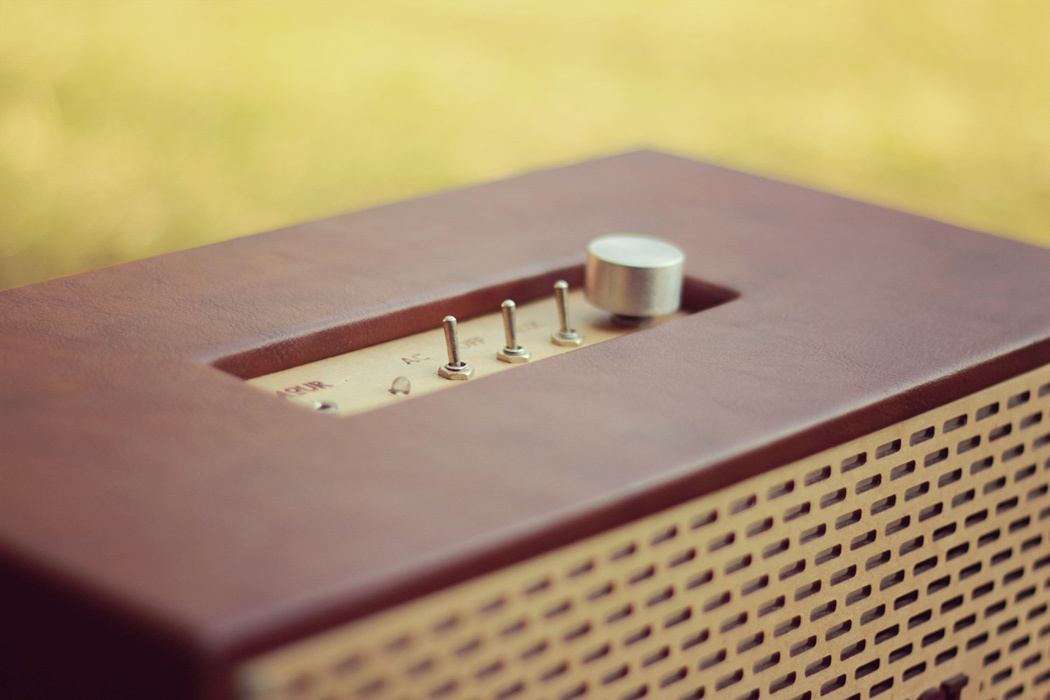 wood，Metal，fibre，Bluetooth，Omnidirectional drive，