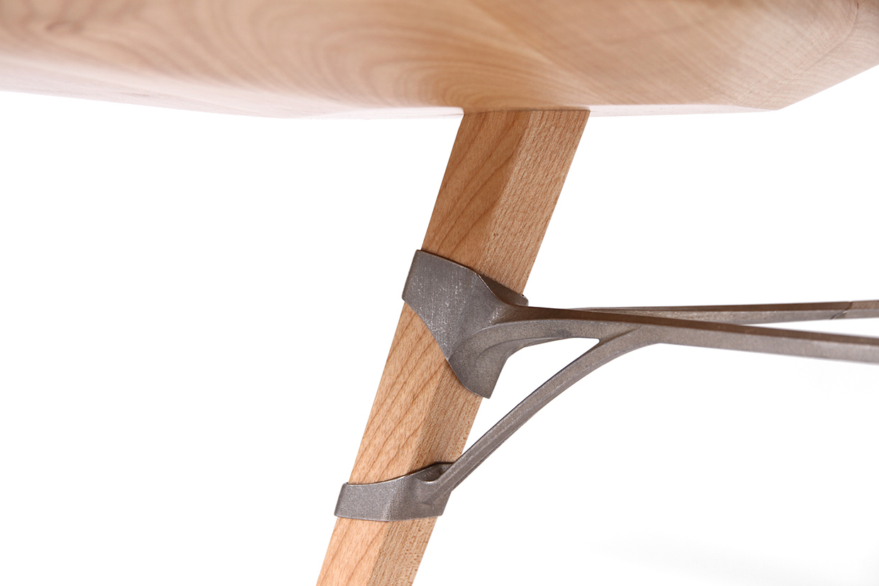 Table，a chandelier，Metal，Marble，wood，