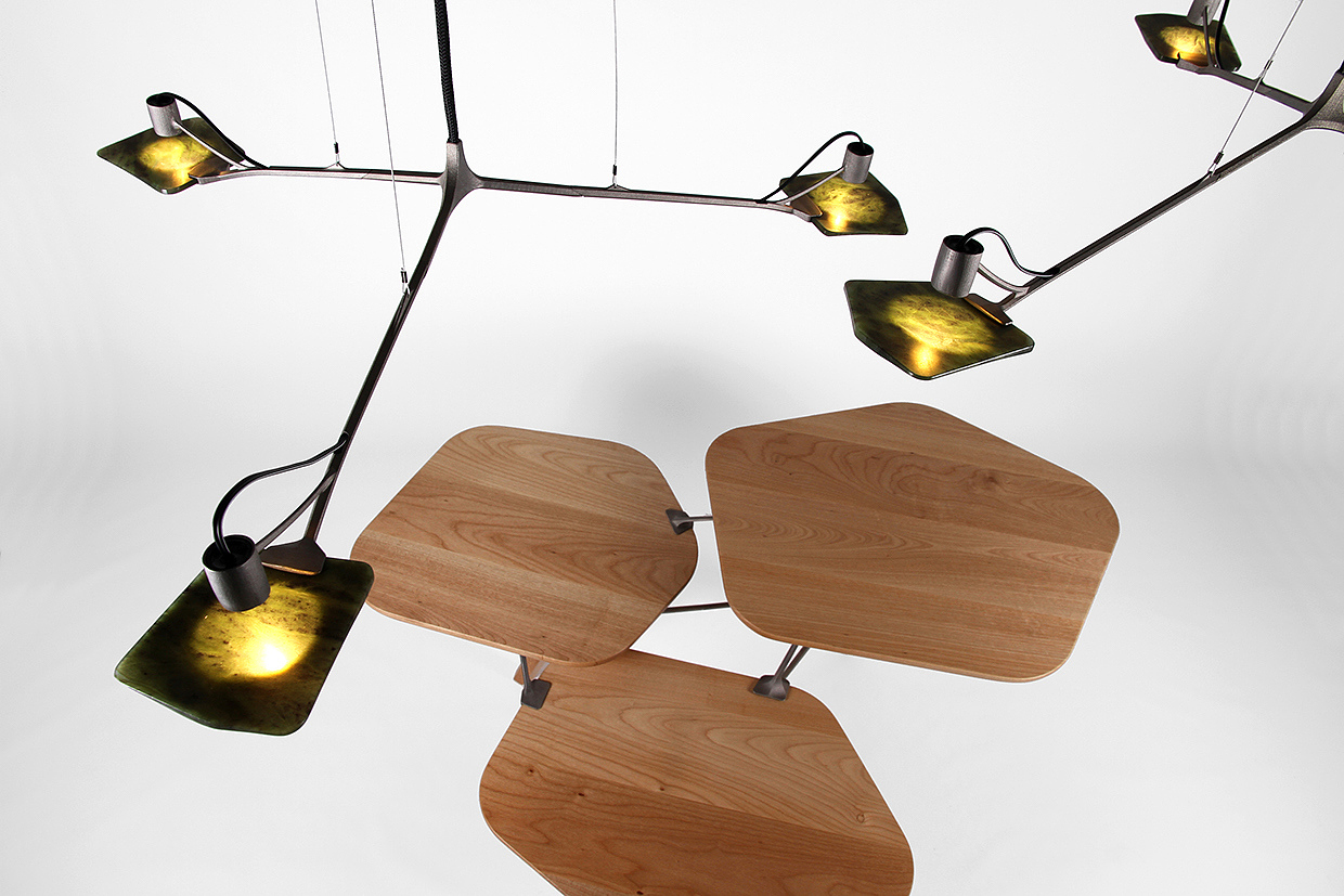 Table，a chandelier，Metal，Marble，wood，