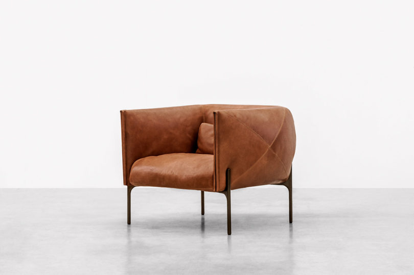 sofa，furniture，Leather sofa，Curved sofa，Otto，