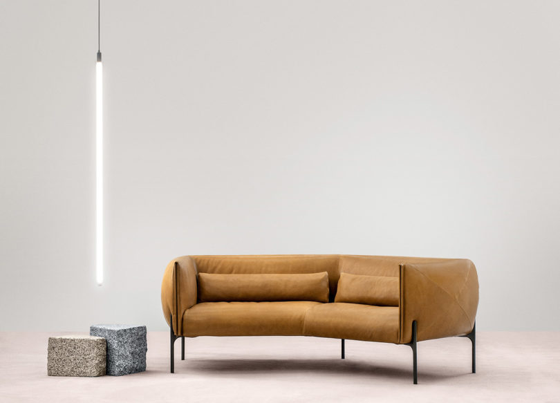 sofa，furniture，Leather sofa，Curved sofa，Otto，