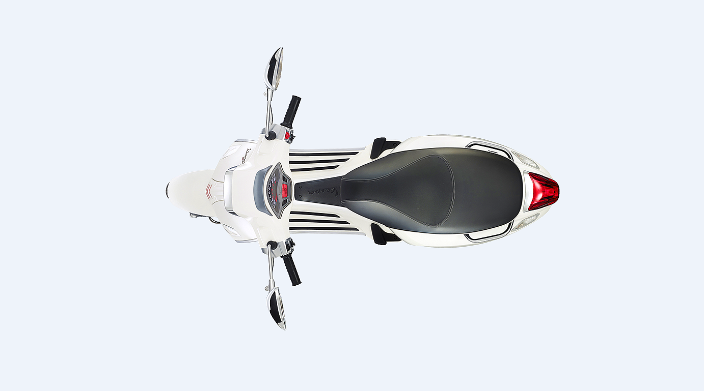 Electric vehicle，motorcycle，vespa，lovely，Modern，fashion，